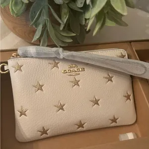 Authentic COACH Leather glitter stars wristlet and 2 charms set in box 🎁 thumbnail 10