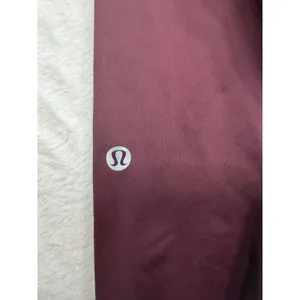 Lululemon 10 Fast and Free High-Rise Crop II Non-Reflective Nulux Garnet Cropped thumbnail 8