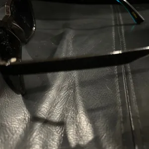 Stylish Black Sunglasses thumbnail 3