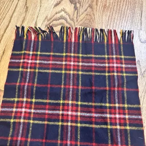 VTG Pendleton Wool‎ Scarf Plaid Tartan Fringe Red Navy Yellow 100% Virgin Wool thumbnail 5