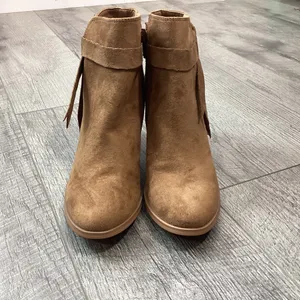 FR x FP Vegan Alameda Ankle Boots Size 7M thumbnail 3