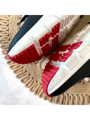 Hunter Irena Low Top Sneaker Black Red Size 6.5 Athleisure Gorpcore Sport Luxe thumbnail 8
