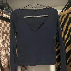 Brady Melville long sleeve thumbnail 1