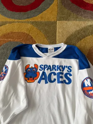 NWOT New York Islanders Hockey NHL Sparky Jersey Shirt Top Kids Youth Size XL thumbnail 2