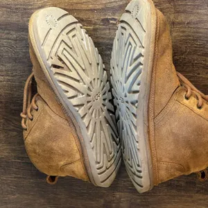 UGG Women's Neumel Chestnut Lace Up Boot - size 9 thumbnail 6