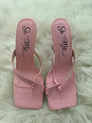 So Me Pink Croc thumbnail 2
