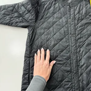 Under Armour Fitted Quilted Thin Puffer Jacket Size Medium thumbnail 7