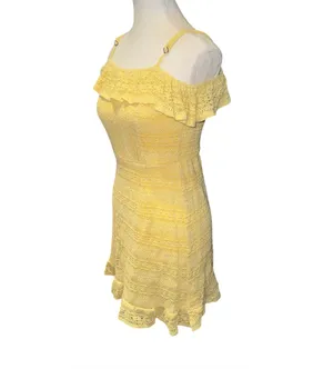 Live to be spoiled Ruffled crochet off the shoulder dress thumbnail 4