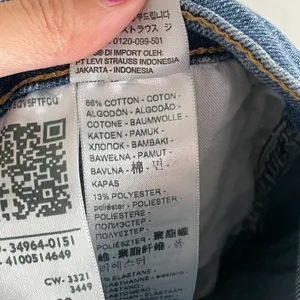 Levi’s | Wedgie Fit Straight Jean thumbnail 10