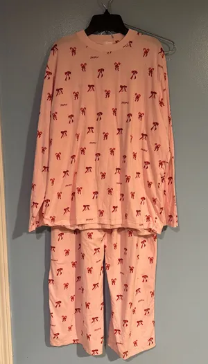 SKIMS Candy Cane Bow Pajama thumbnail 1