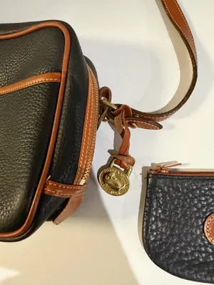 Vintage Dooney & Bourke W/Coin Pouch thumbnail 4