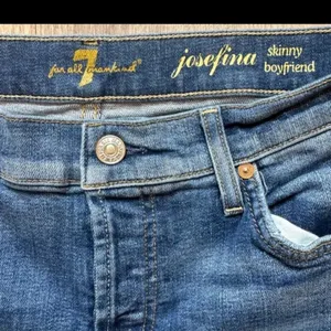 7 For All Mankind Skinny Jeans size 27‎ thumbnail 5
