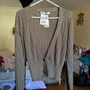 NWT ZARA Metallic Thread Knit Cardigan Sz Medium‎ Bloggers Favorite 9974/104/303 thumbnail 6