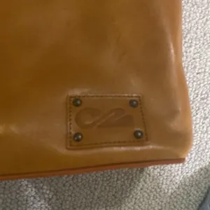 New Genuine Leather Leander Handbag‎ thumbnail 2
