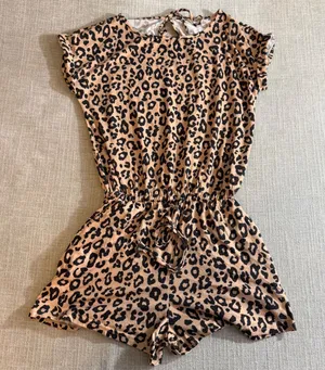 Leopard Print Romper Women Medium Brown Tan Animal‎ Print Short Sleeve Jumpsuit thumbnail 1