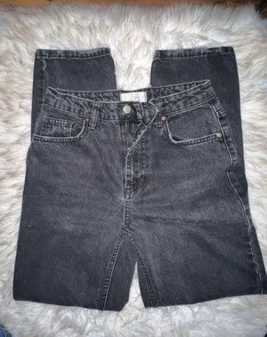 black straight jeans thumbnail 1