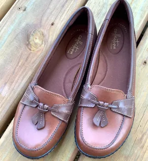 Genuine leather loafers GREAT condition 🌸🌸🌸 thumbnail 1