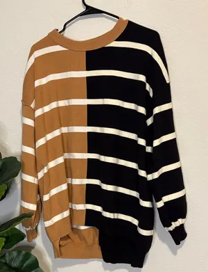 Relaxed fit Striped Crewneck Sweater - Black and Tan thumbnail 1