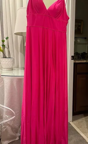 LEENA for Mac Duggal Hot Pink Gown thumbnail 2