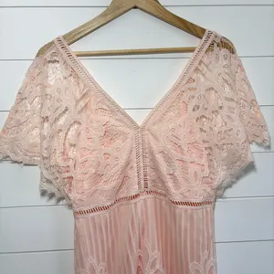 Boohoo Peach Lace Mini Dress Size‎ 10 V-Neck Sheer Sleeve Romantic thumbnail 8