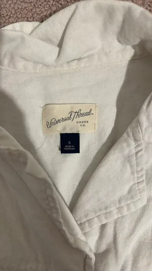Universal Threads top thumbnail 2