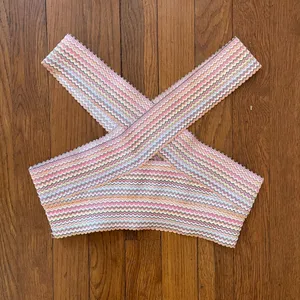 💥Hobie Crisscross Halter Bikini Top Multicolor Chevron Stripe Knit Size S💛 thumbnail 3