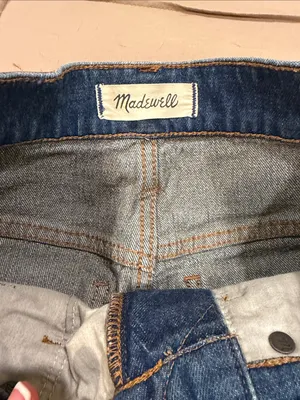 Madewell Straight Leg Jeans in Denim Blue thumbnail 2
