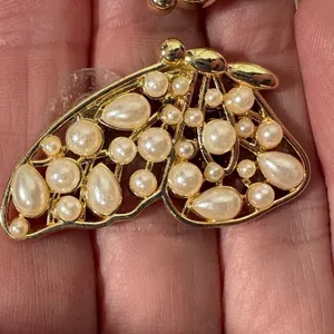 Gold Tone Butterfly Earrings Faux Pearl‎ Inlay Statement Fashion Jewelry thumbnail 3