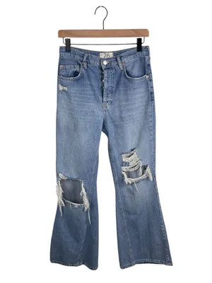 Free People New Dawn Flare Jeans Size 26 Distressed Denim Cotton We the Free thumbnail 3