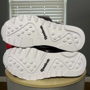 Reebok Unisex Classic Nylon Running Shoes, Black/White, US M9 W10.5 thumbnail 5