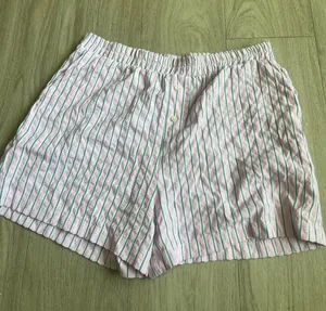 Women’s Pink & Green Striped Elastic-Waist Shorts thumbnail 1