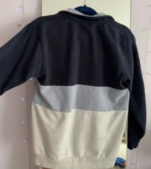 Sweatshirt thumbnail 2