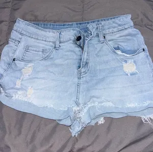Amazon Light Blue Distressed Women's Denim Shorts thumbnail 1