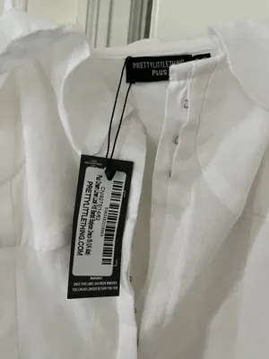 White Dress Pretty Little Thing thumbnail 2