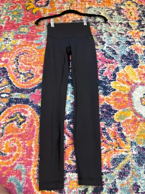 Lululemon leggings thumbnail 2