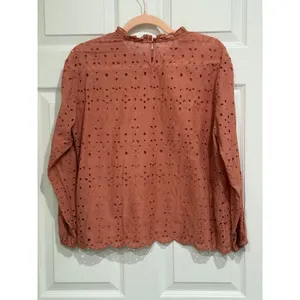 Zara Woman Premium Denim Collection Eyelet Blouse Terracotta Coral Ruffle Neck M thumbnail 5