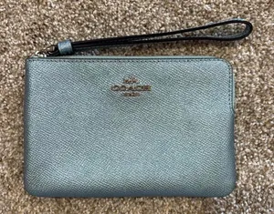 Coach Wristlet thumbnail 1