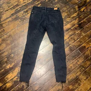 Judy Blue boutique distressed 9/29 skinny cheetah patch jeans thumbnail 3