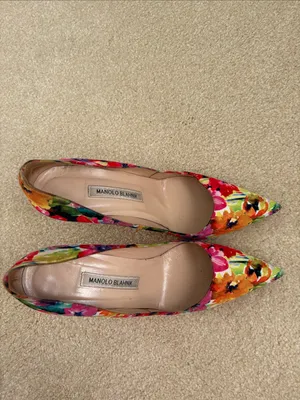 Manolo Blahnik BB Pumps Heels Women’s 39.5 9.5 Floral Stiletto Pink Red Satin thumbnail 4