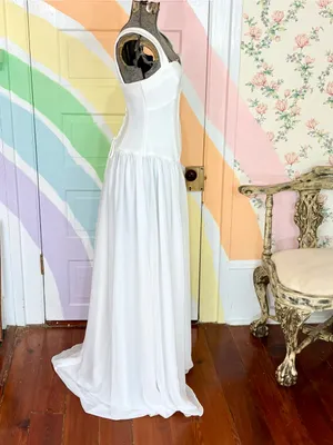 💥NWT Elliatt Emi Corset Drop-Waist Sheer Maxi Dress Soft White Sz M🧡 thumbnail 4