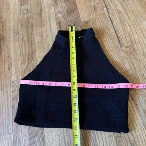 Zara Black Textured Tweed High Neck Crop Top Halter‎ Side Zip Size M thumbnail 4