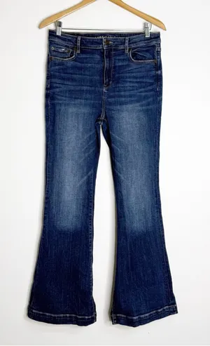 American Eagle Super High Rise Flare Jeans Women’s 10R Stretch Dark Wash thumbnail 1