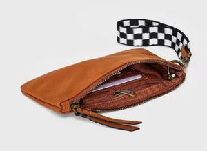 Universal Threads Brown clutch bag new with tags thumbnail 3