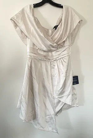 Lulus Off Shoulder Cream Mini Dress Womens Large Bridal Shower Romantic thumbnail 1