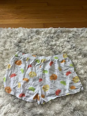 PINK Victoria's Secret Shorts thumbnail 3