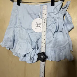 Princess Polly Herring Shorts US 4 Blue Wrap Ruffle Tie Waist Linen‎ Blend thumbnail 2