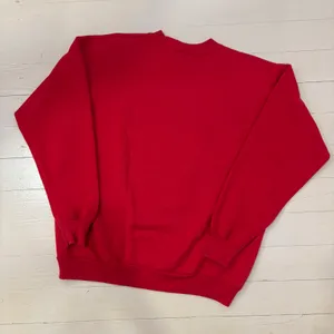 Hanes Vintage 90s Tennessee Christmas Cow 50/50 Sweatshirt thumbnail 4