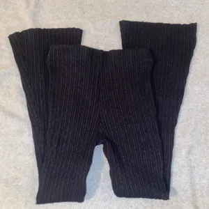 Urban Outfitters Flare Leggings thumbnail 2