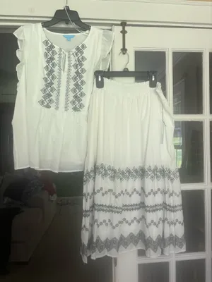 Draper James Cute skirt maxi set with blouse thumbnail 2