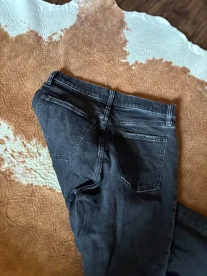 Abercrombie and Fitch the mom high rise size 27/4 S No flaws thumbnail 3